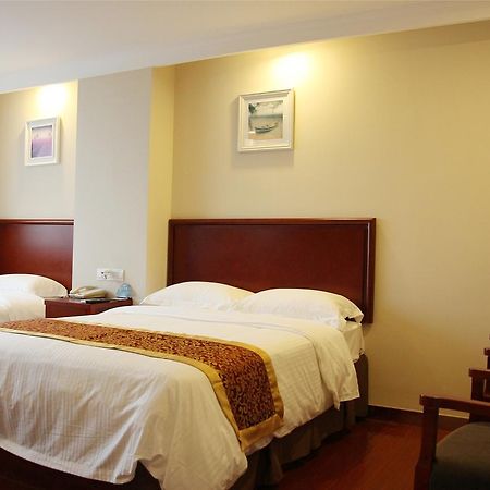 格林豪泰河南省鹤壁市衡山路商务酒店 外观 照片